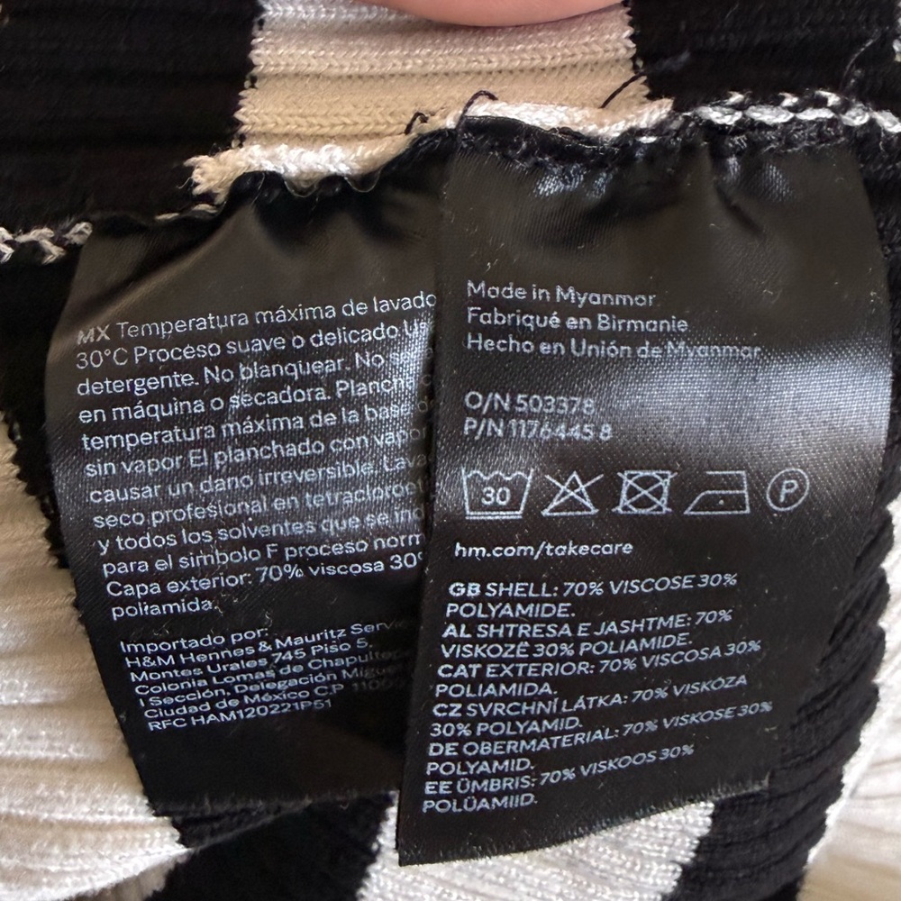 H&M Black and White Striped Boat Neck Sweater - Picture 4 of 4